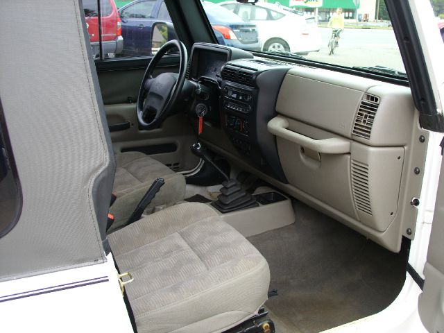 2004 Jeep Wrangler Unlimited SW2