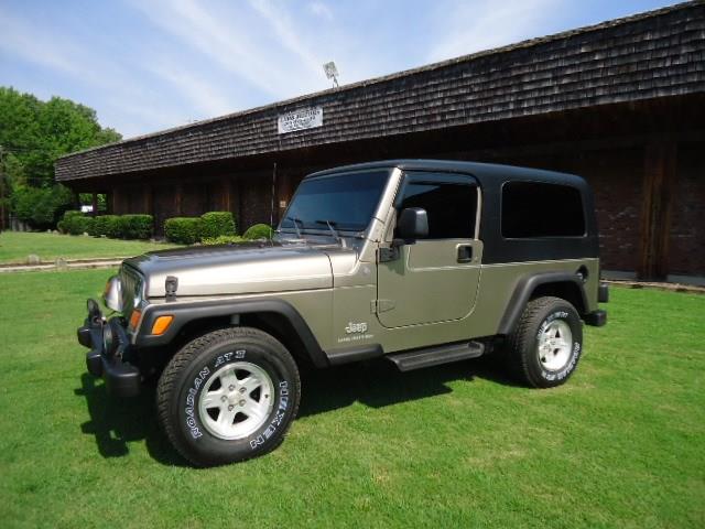 2004 Jeep Wrangler Unlimited Crew Cab Lariat