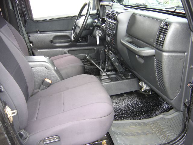 2004 Jeep Wrangler Unlimited SW2