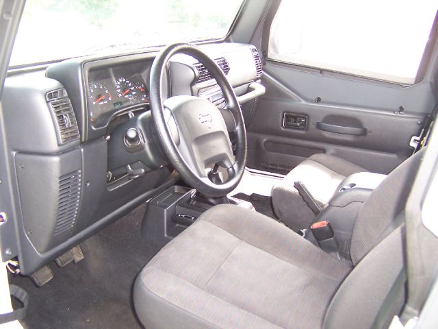 2005 Jeep Wrangler Unlimited SW2