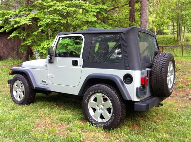 2005 Jeep Wrangler Unlimited SE