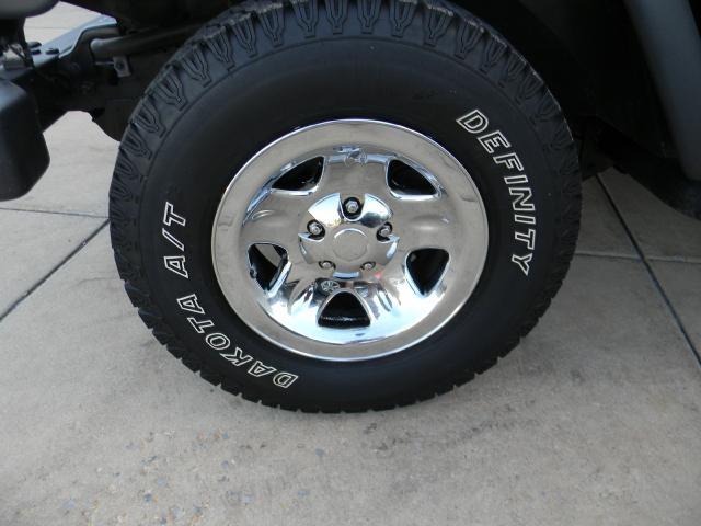 2005 Jeep Wrangler Unlimited Lariat Crew Cab 4WD