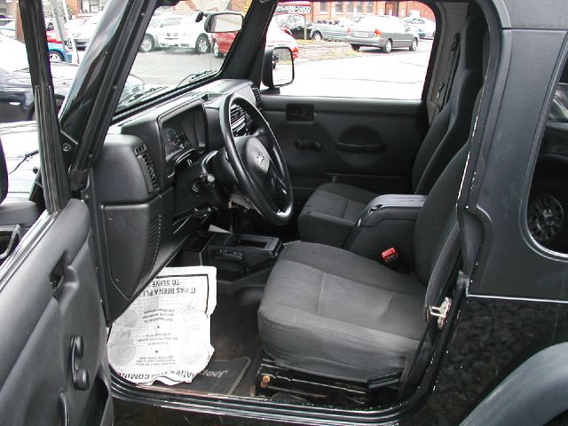 2006 Jeep Wrangler Unlimited SW2