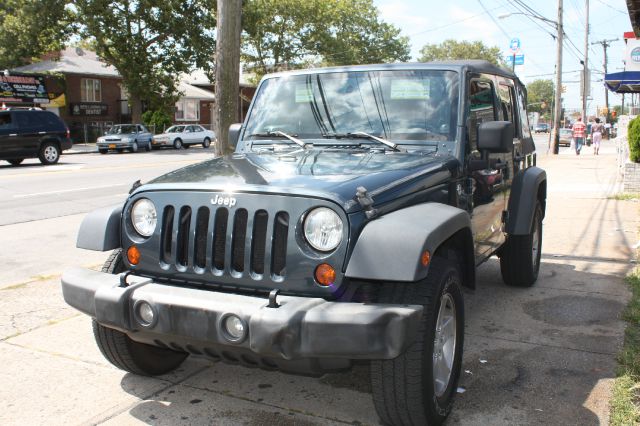 2007 Jeep Wrangler Unlimited 1500 Extended Cargo Clean