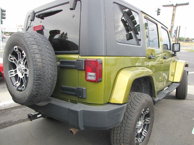 2007 Jeep Wrangler Unlimited 1500 Extended Cargo Clean