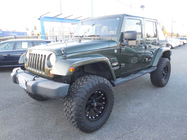 2007 Jeep Wrangler Unlimited 1500 Extended Cargo Clean