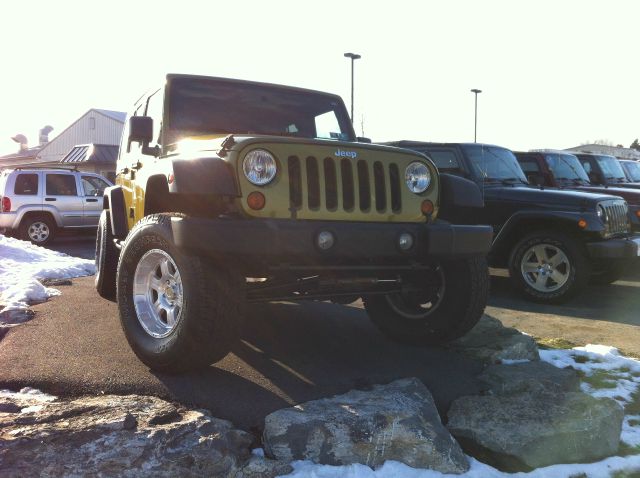 2008 Jeep Wrangler Unlimited 1500 Extended Cargo Clean
