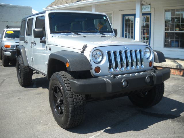 2008 Jeep Wrangler Unlimited 1500 Extended Cargo Clean