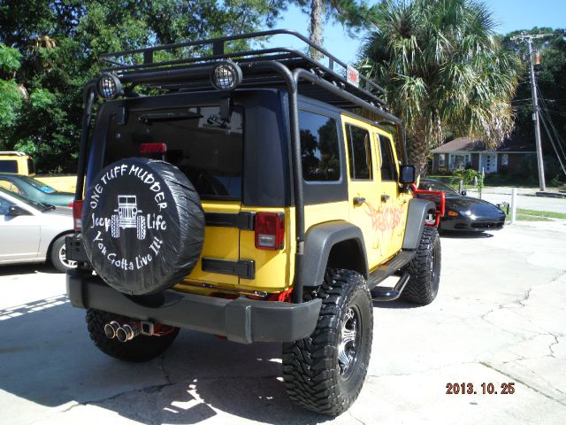 2008 Jeep Wrangler Unlimited 1500 Extended Cargo Clean
