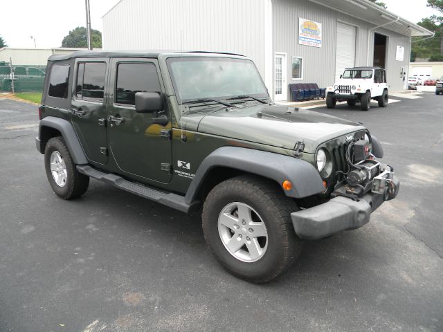 2008 Jeep Wrangler Unlimited 1500 Extended Cargo Clean