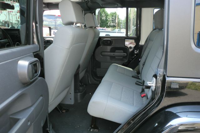 2008 Jeep Wrangler Unlimited 1500 Extended Cargo Clean
