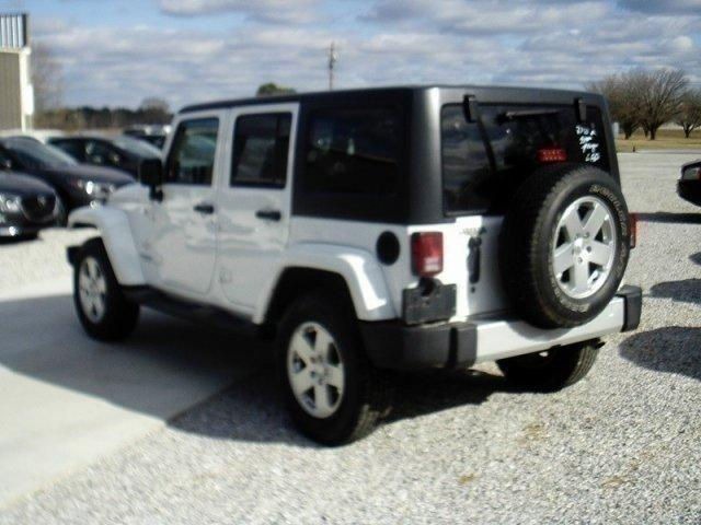 2009 Jeep Wrangler Unlimited 1500 Extended Cargo Clean