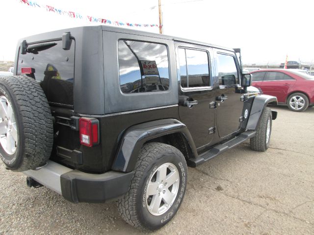 2009 Jeep Wrangler Unlimited 1500 Extended Cargo Clean