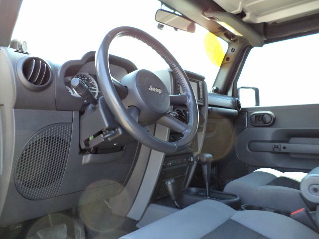 2010 Jeep Wrangler Unlimited X-cab Sport