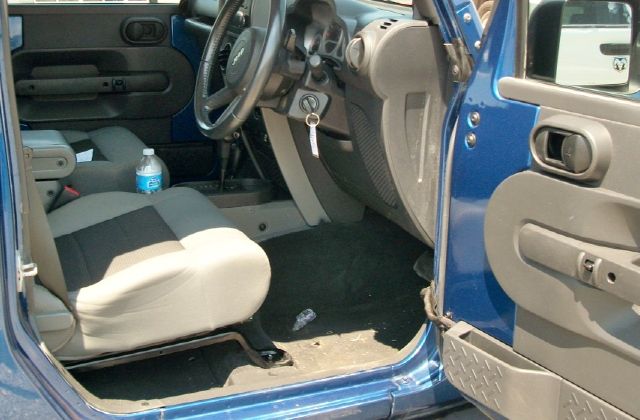 2010 Jeep Wrangler Unlimited 740il Navigation