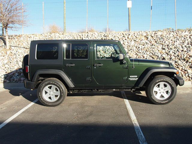 2010 Jeep Wrangler Unlimited 740il Navigation