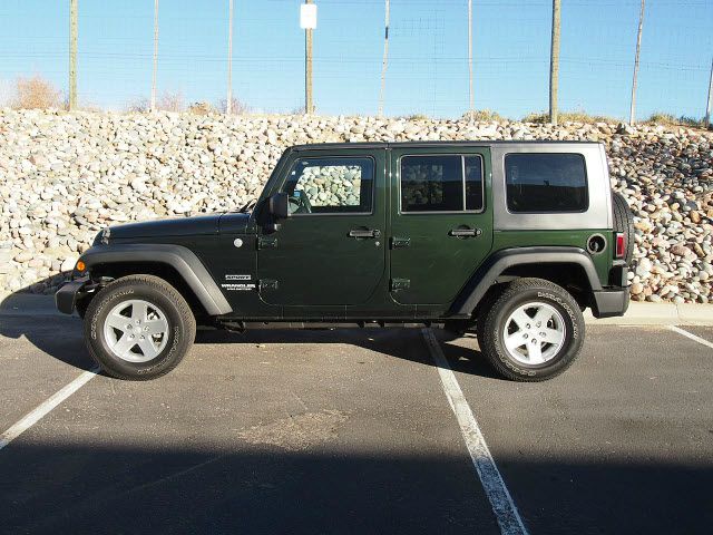 2010 Jeep Wrangler Unlimited 740il Navigation