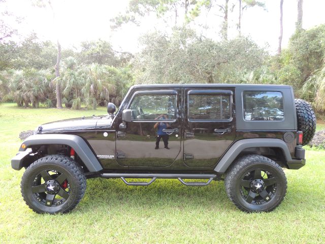2010 Jeep Wrangler Unlimited 740il Navigation