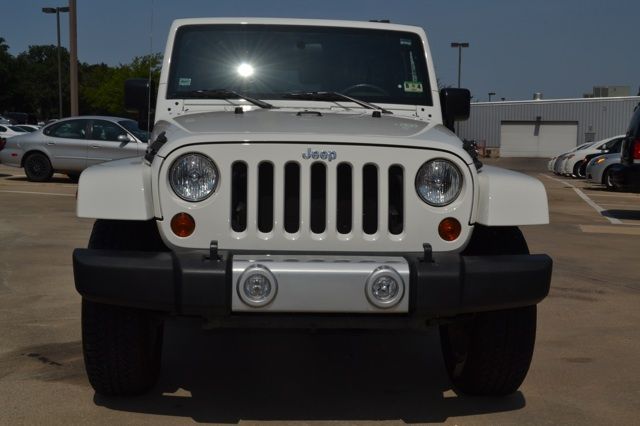 2010 Jeep Wrangler Unlimited 1500 Extended Cargo Clean