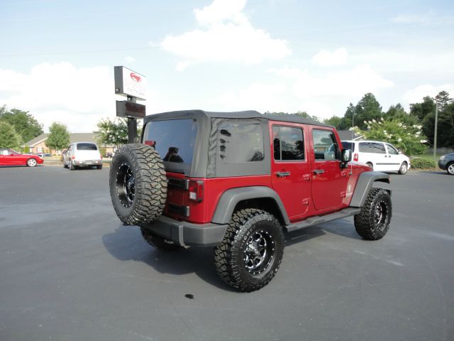 2011 Jeep Wrangler Unlimited 740il Navigation