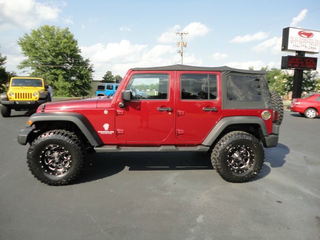 2011 Jeep Wrangler Unlimited 740il Navigation