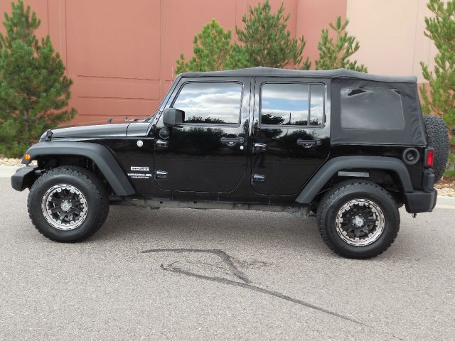 2011 Jeep Wrangler Unlimited 740il Navigation