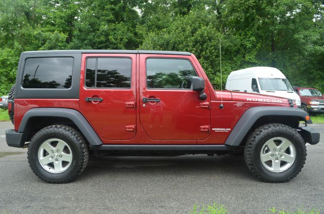 2011 Jeep Wrangler Unlimited X-cab Sport