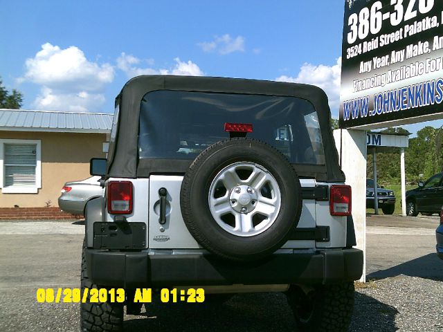 2011 Jeep Wrangler Unlimited 740il Navigation