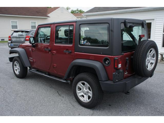 2012 Jeep Wrangler Unlimited LS Flex Fuel 4x4 This Is One Of Our Best Bargains