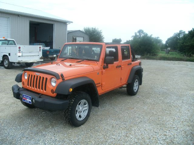 2013 Jeep Wrangler Unlimited Classic 4WD
