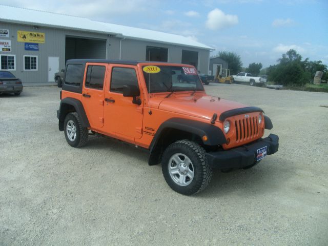 2013 Jeep Wrangler Unlimited Classic 4WD