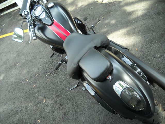 2011 Kawasaki Vulcan Journey W/ Premium Pkg