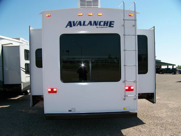 2014 Keystone AVALANCHE 295RL Unknown
