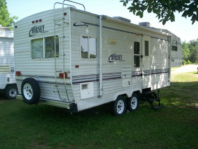 2002 Keystone HORNET GLI VR6 Manual