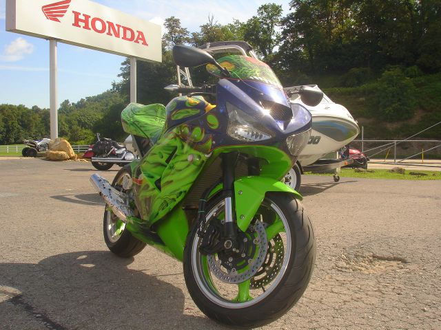 2004 Kawasaki Ninja 600 Glk350 RWD