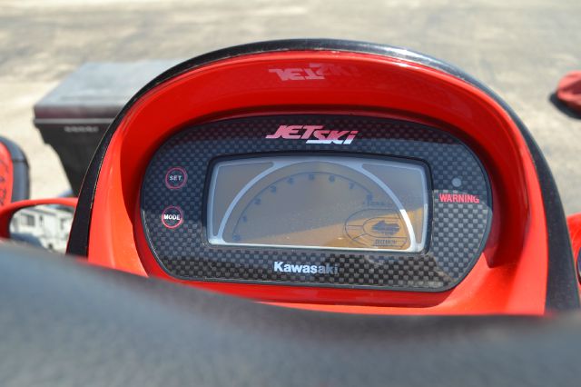 2000 Kawasaki Ultra 150 2.0T (M6) (discontinued)