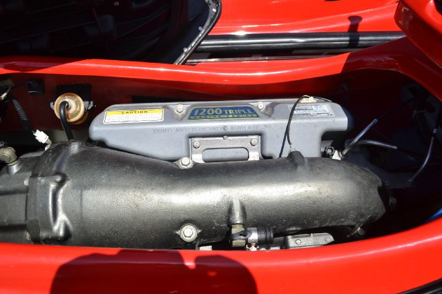 2000 Kawasaki Ultra 150 2.0T (M6) (discontinued)