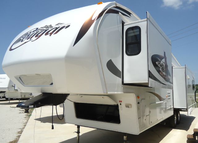 2011 Keystone Cougar Unknown