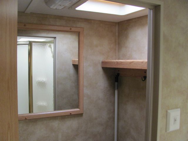 2012 Keystone Laredo 2.0T W/ NAV