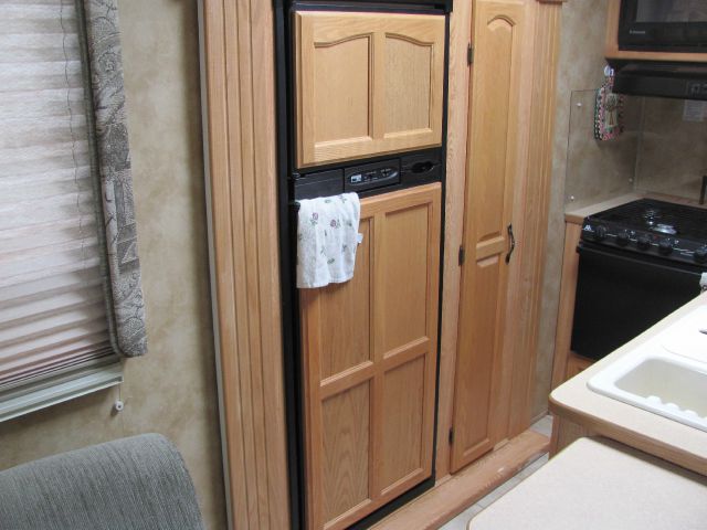 2012 Keystone Laredo 2.0T W/ NAV