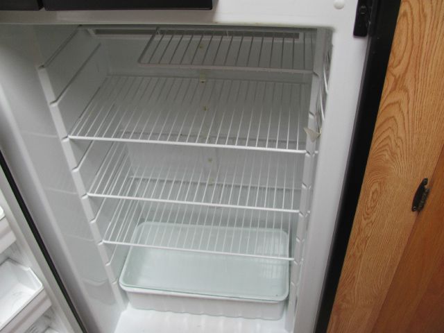 2012 Keystone Laredo 2.0T W/ NAV