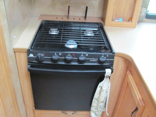 2012 Keystone Laredo 2.0T W/ NAV