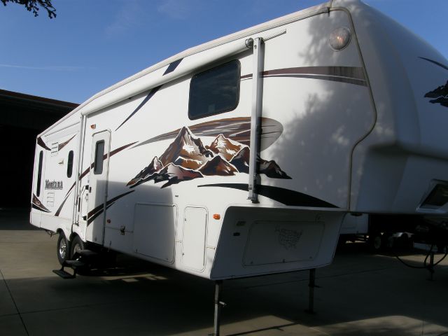 2007 Keystone Montana 3075RLF Unknown