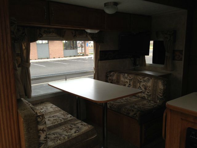 2006 Keystone Sprinter 5 Speed 4x4