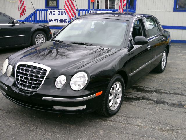 2004 Kia Amanti Limited Trail Rated