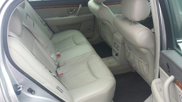 2005 Kia Amanti Unknown