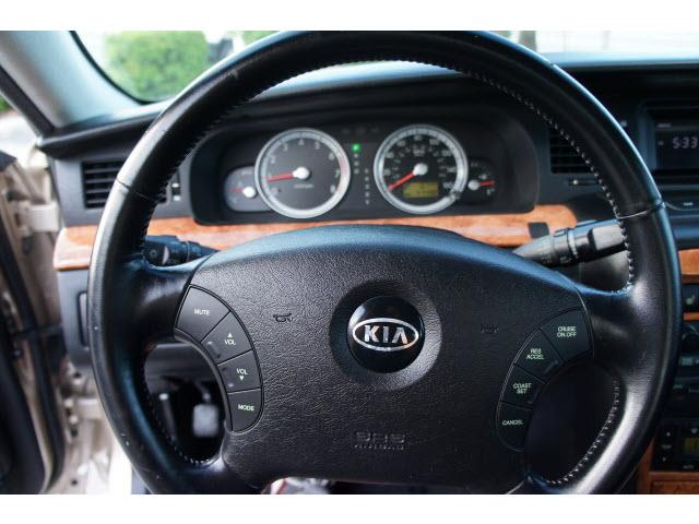 2005 Kia Amanti Unknown