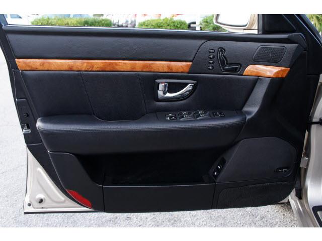 2005 Kia Amanti Unknown