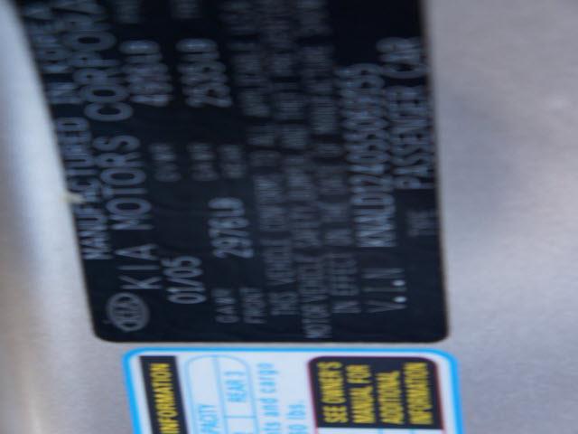 2005 Kia Amanti Unknown