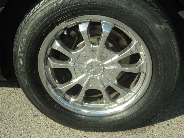 2005 Kia Amanti Unknown